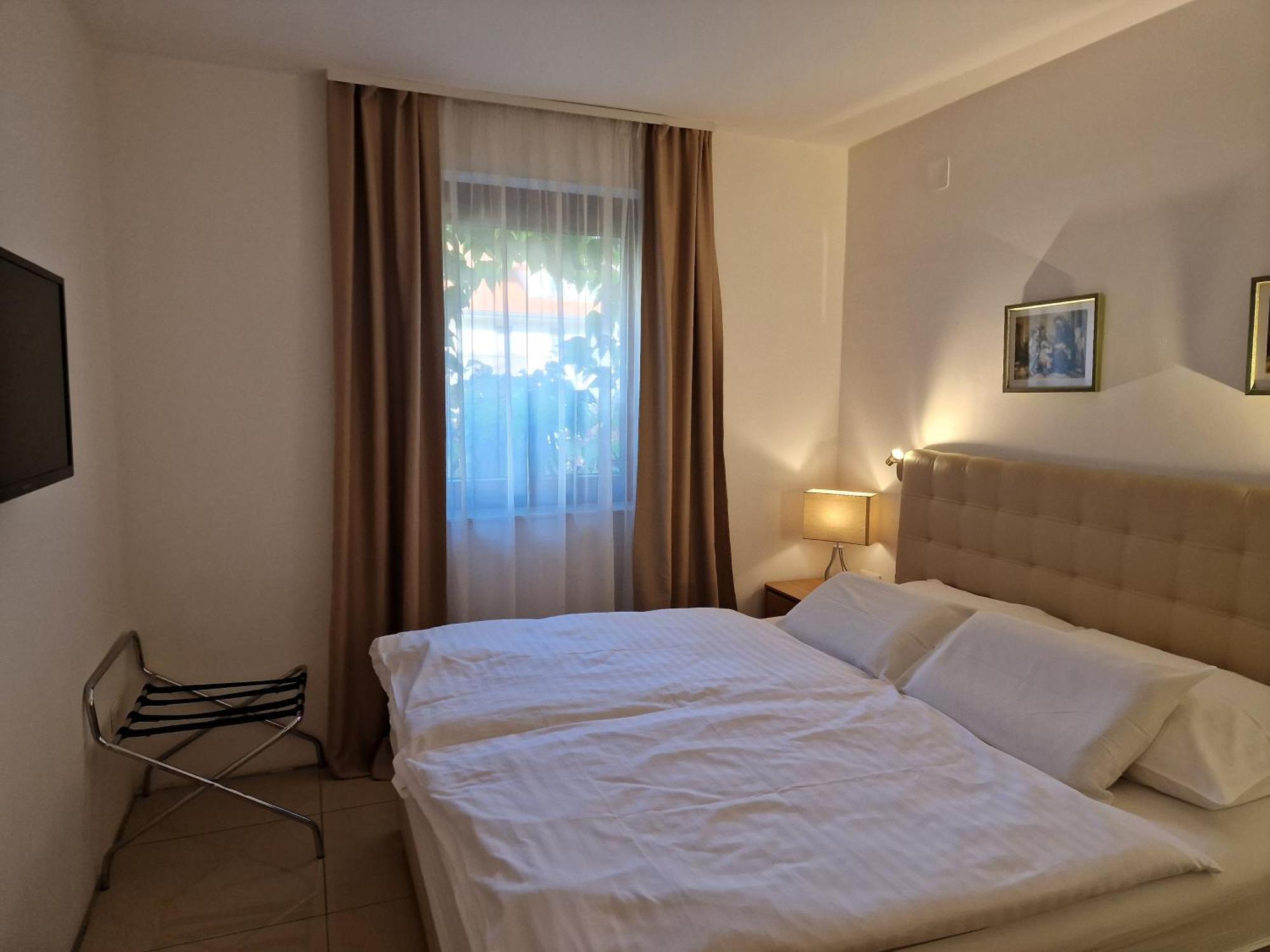 Aparthotel Gaja Bled Ngoại thất bức ảnh